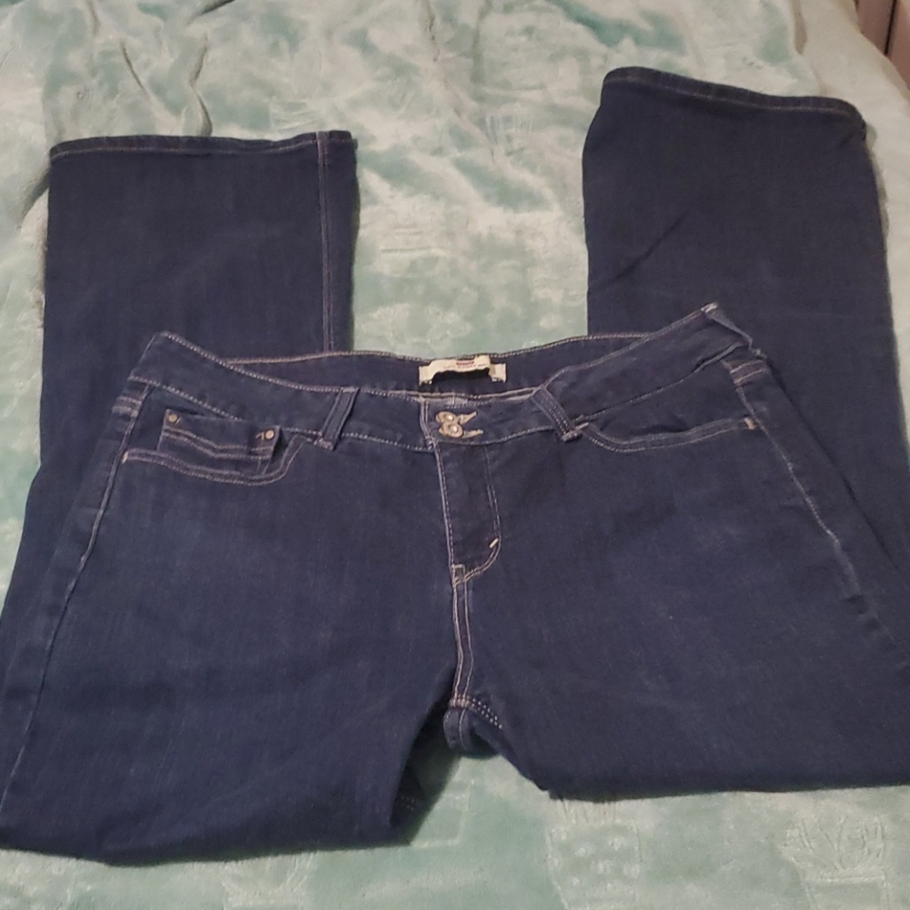 Levi's 526 Slender Boot Jeans
